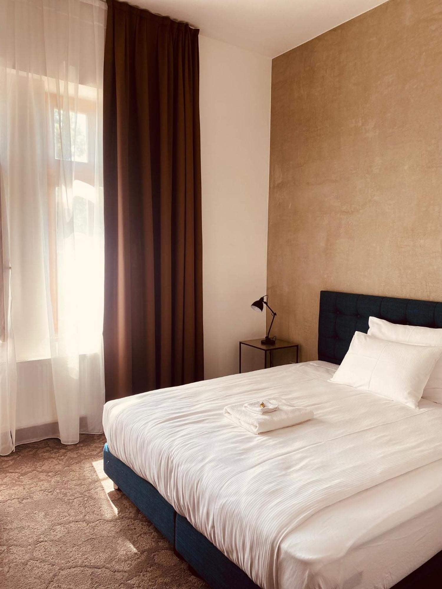 Riverside Hotel 플젠 외부 사진